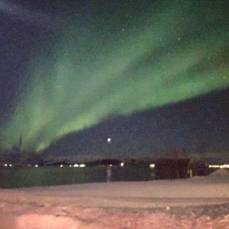 Nydelig Utsikt, Egen Leilighet Med To Parkeringer Movik  Exterior foto