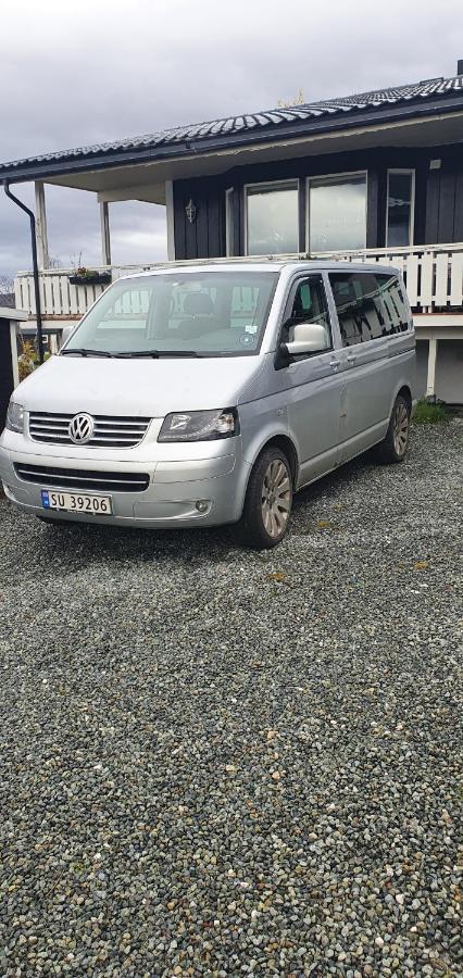 Nydelig Utsikt, Egen Leilighet Med To Parkeringer Movik  Exterior foto